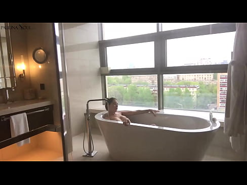 ❤️ Möhtəşəm babe Ehtirasla hamamda öz pişiyini çəkdi Anal video bizdə ❌️❤